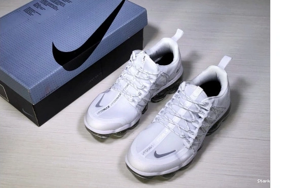 AIR WHITE RUN SILVER REFLECT AQ8811-100 UTILITY (W) VAPORMAX 0810
